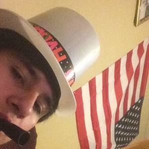 Meet your Posher, Daniel